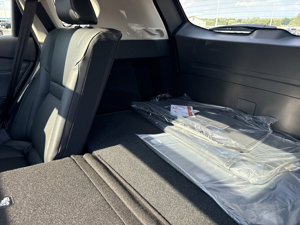 New 2026 Nissan Rogue Dark Armor AWD/4WD image 35