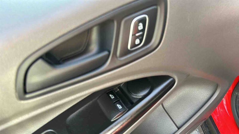Used 2020 Ford Transit Connect XL FWD image 13