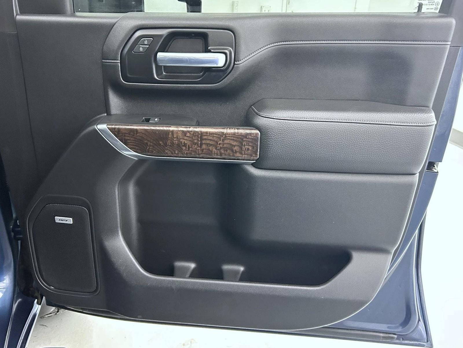 Used 2020 GMC Sierra 2500 Denali w/ Denali Ultimate Package image 16