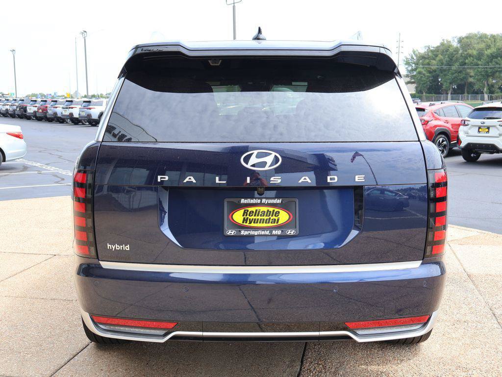 New 2026 Hyundai Palisade Calligraphy FWD image 5