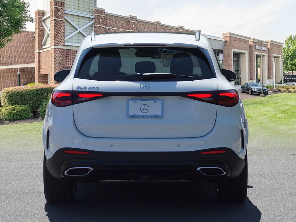 New 2026 Mercedes-Benz GLC 300 image 5