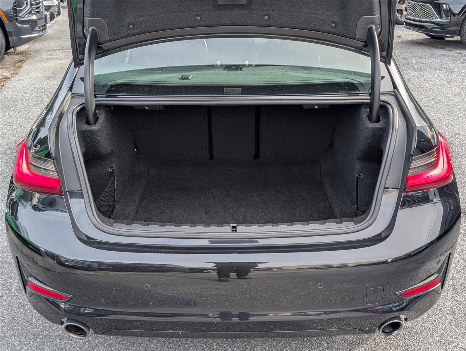 Used 2020 BMW 330i 330i w/ Premium Package image 13