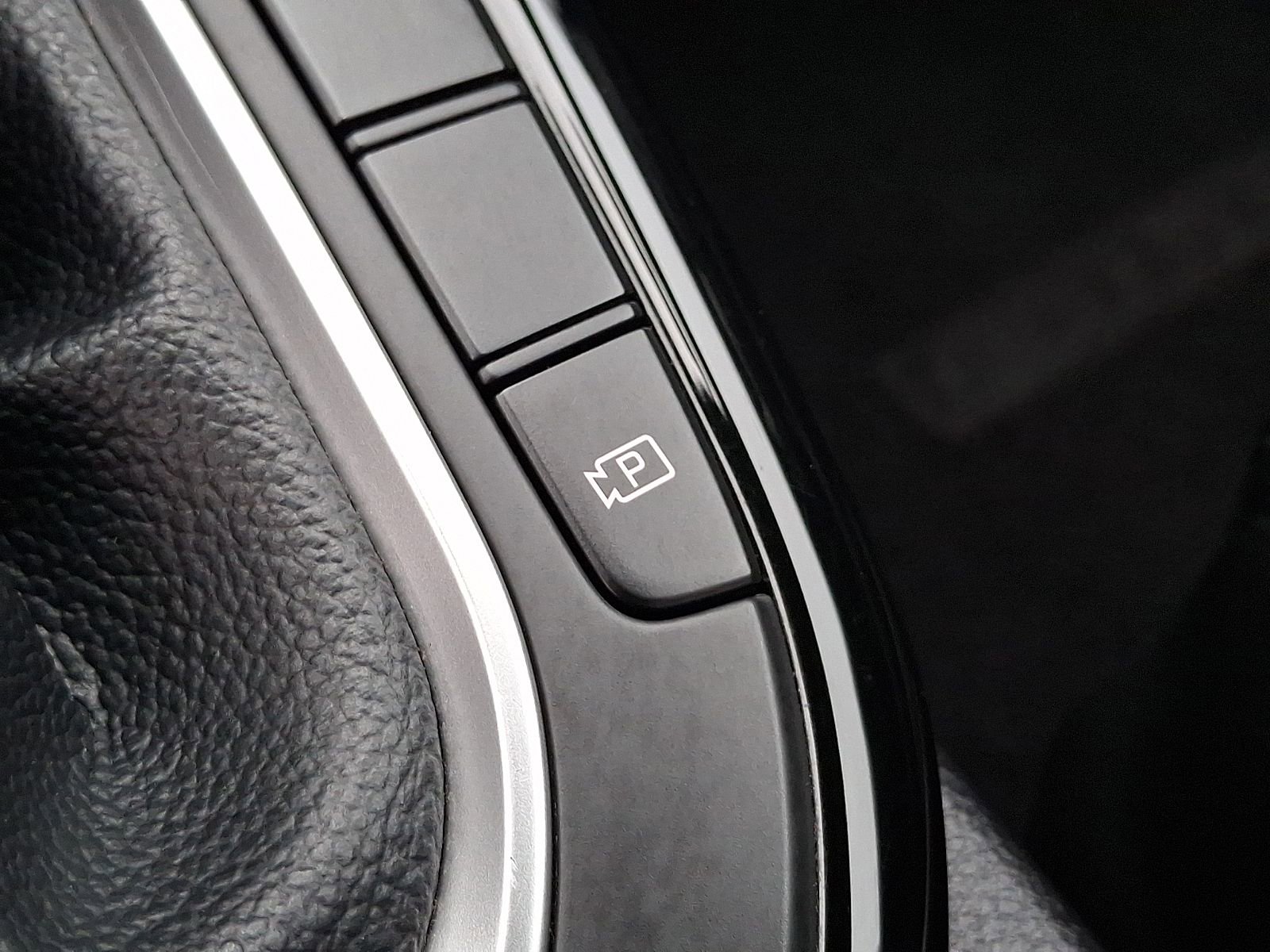 Used 2023 Kia Forte GT-Line image 26