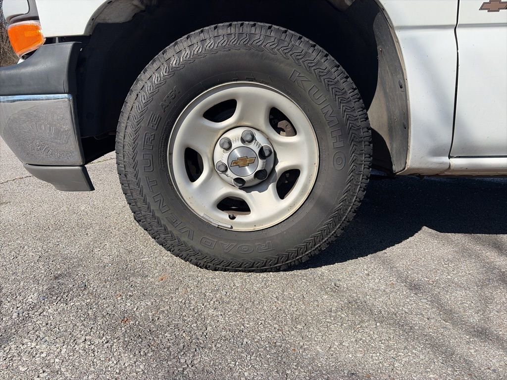 Used 2002 Chevrolet Silverado 1500 2WD Regular Cab image 30