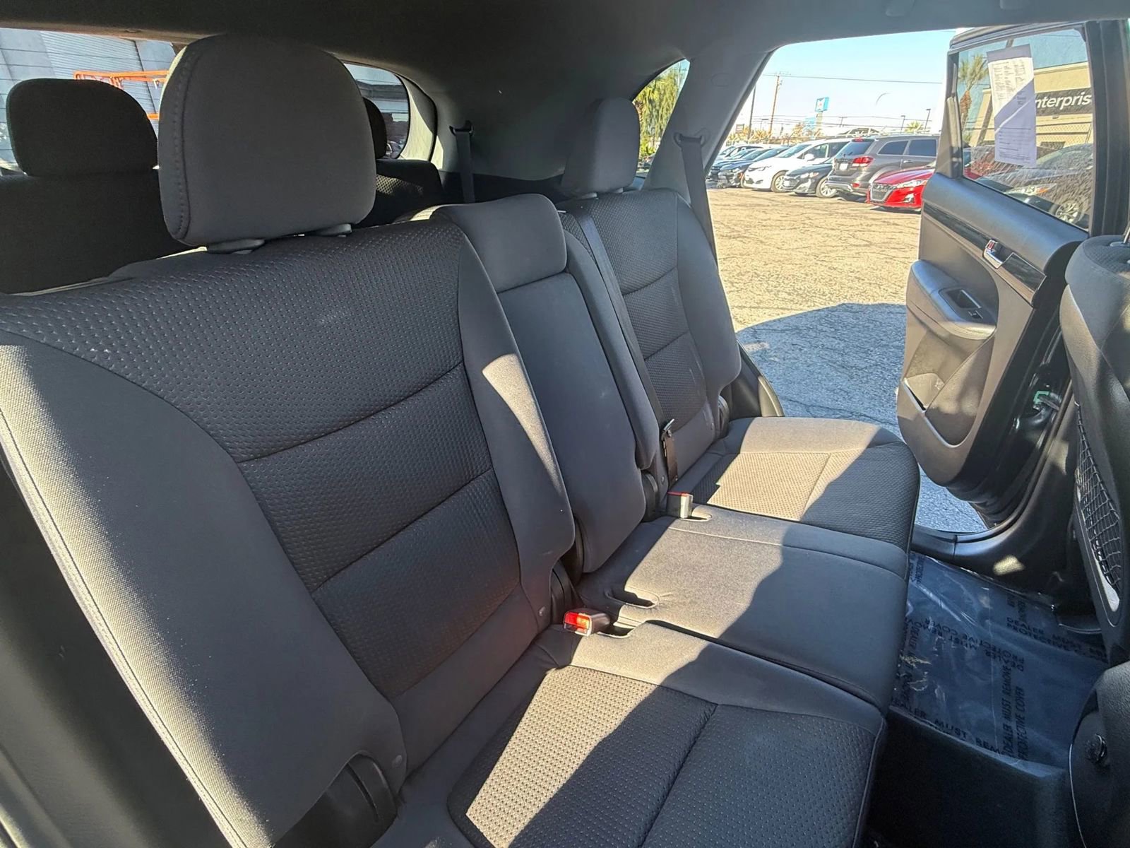 Used 2011 Kia Sorento LX w/ Convenience Pkg image 14