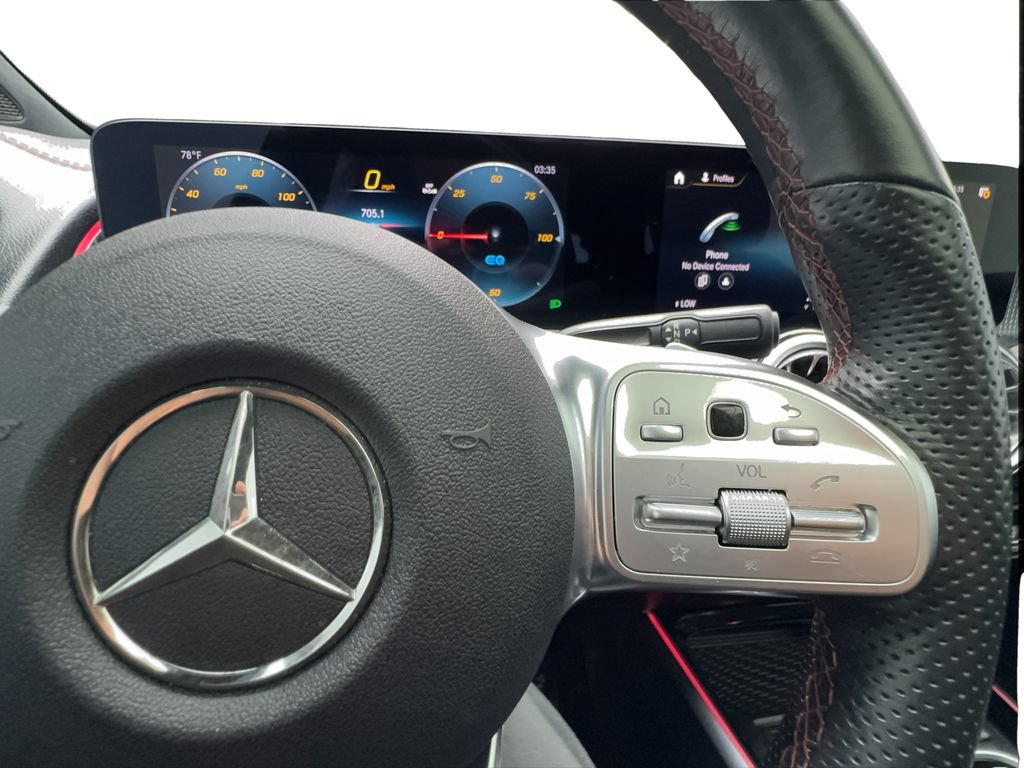 Used 2023 Mercedes-Benz EQB 350 4MATIC SUV image 39