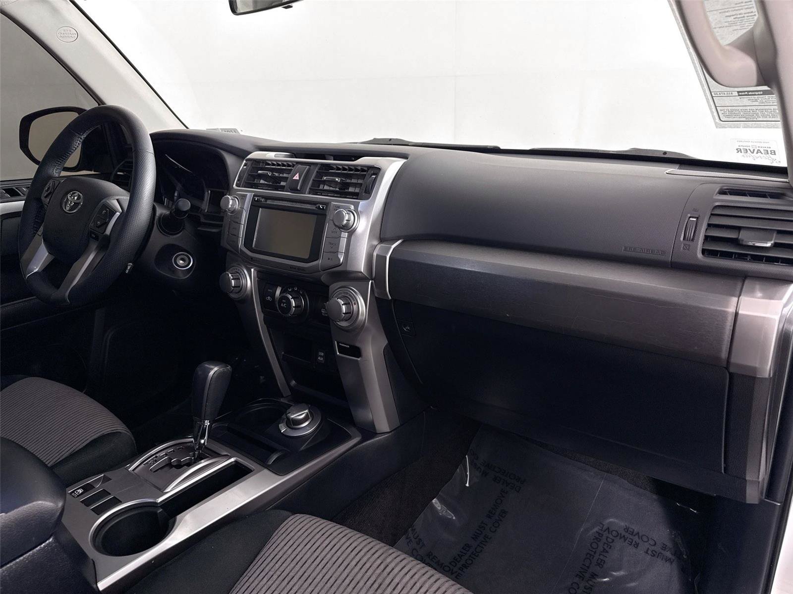 Used 2019 Toyota 4Runner SR5 AWD/4WD image 38