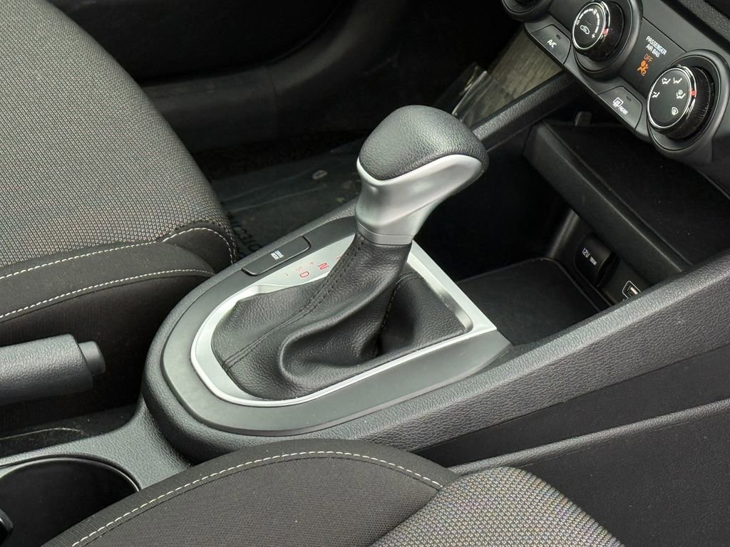 Used 2024 Kia Forte LXS image 8