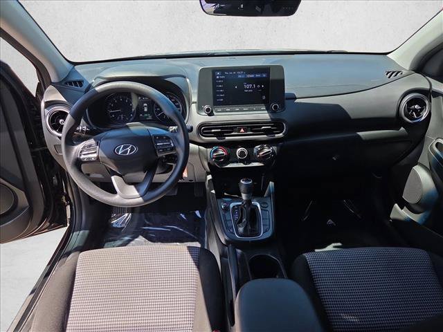 Used 2022 Hyundai Kona SE FWD image 16