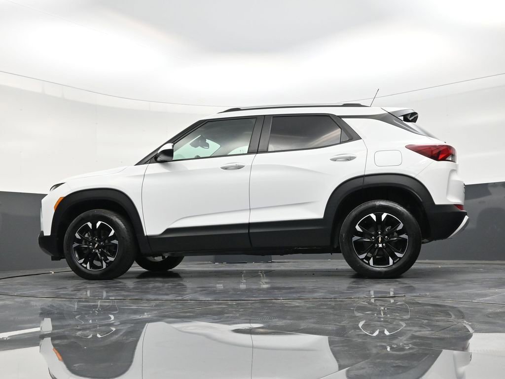 Used 2023 Chevrolet TrailBlazer LT w/ Convenience Package AWD/4WD image 21