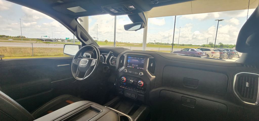 Used 2019 GMC Sierra 1500 AT4 w/ Technology Package AWD/4WD image 26