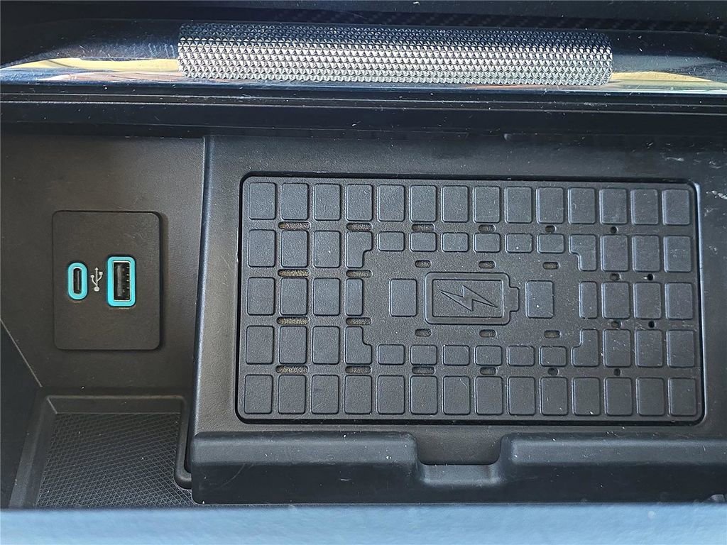 Used 2023 Ford F150 Limited image 25