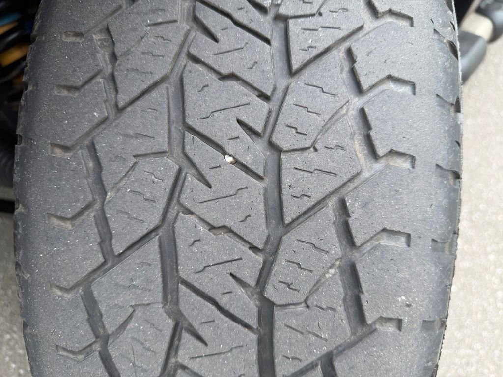 Used 2017 Toyota Tundra Limited w/ Limited Premium Package AWD/4WD image 36