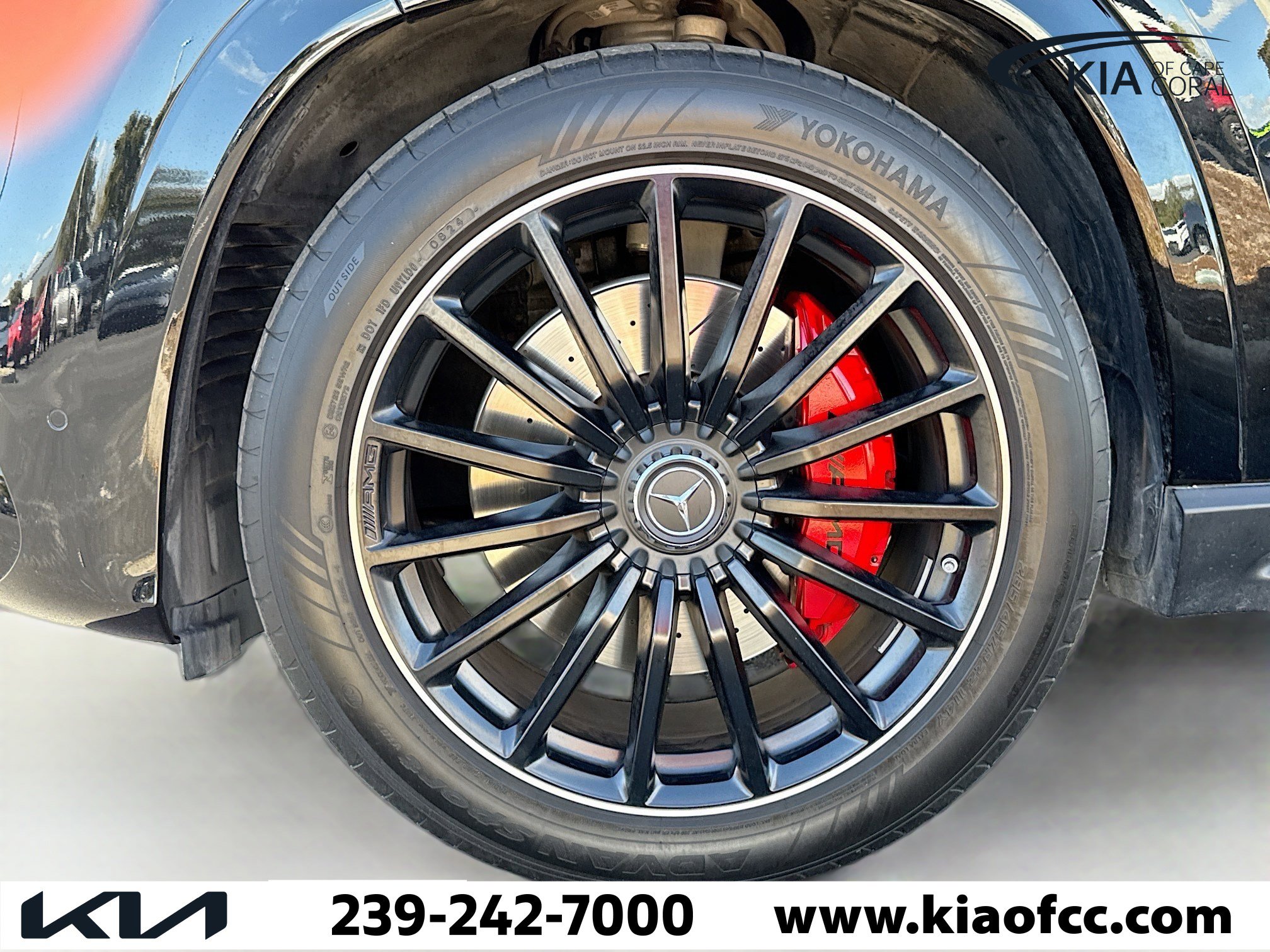 Used 2025 Mercedes-Benz GLS 63 AMG 4MATIC image 46