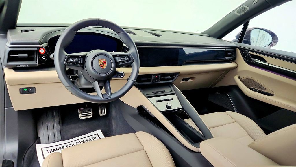 Used 2025 Porsche Macan 4S Electric image 13