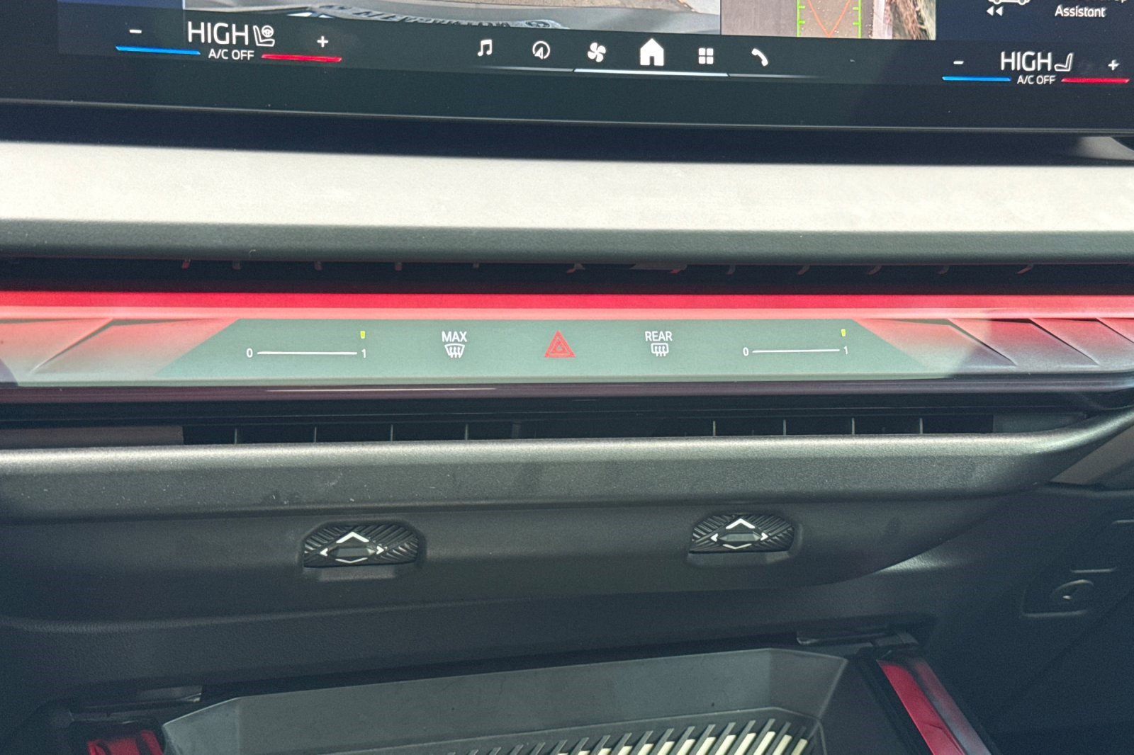 Used 2025 BMW X3 xDrive30i w/ Premium Package image 25