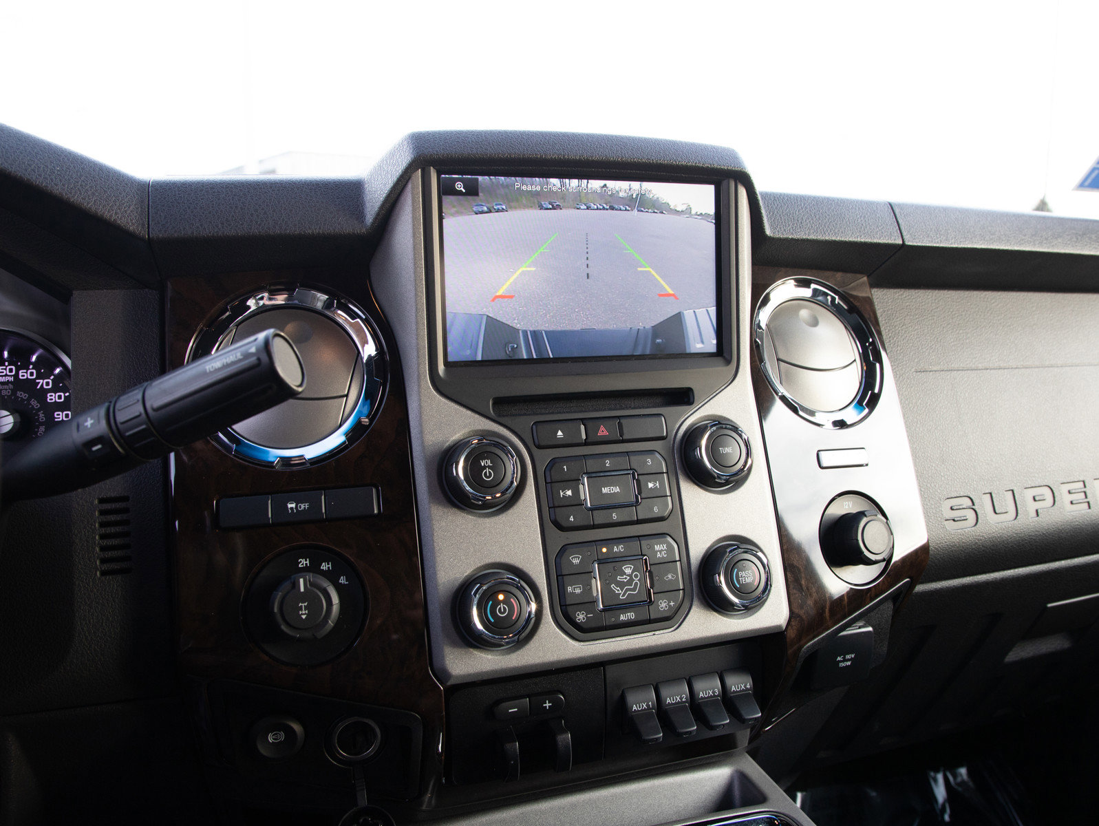 Used 2015 Ford F250 Platinum w/ Snow Plow Prep Package image 19