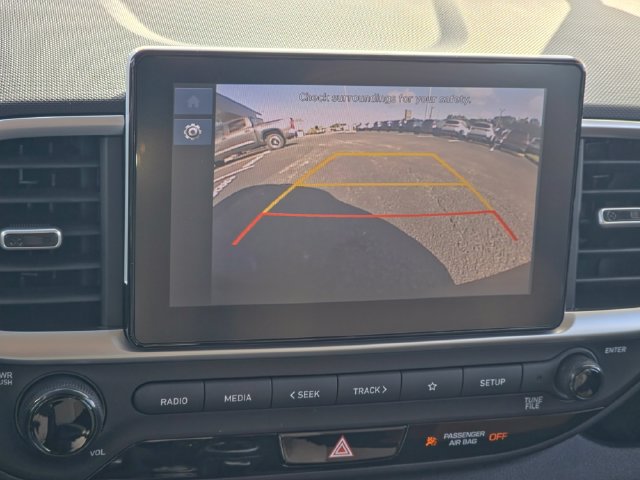 Certified 2024 Hyundai Venue SEL FWD image 13