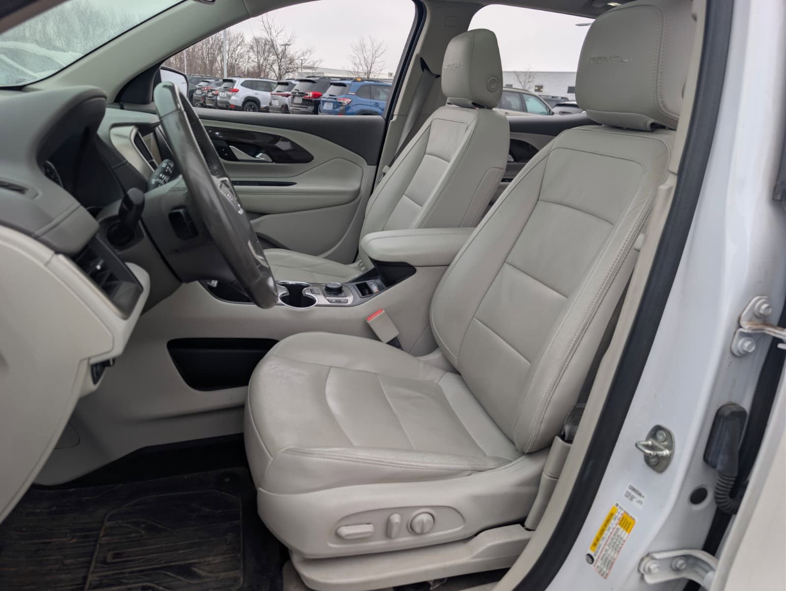Used 2020 GMC Terrain Denali w/ Denali Premium Package AWD/4WD image 29