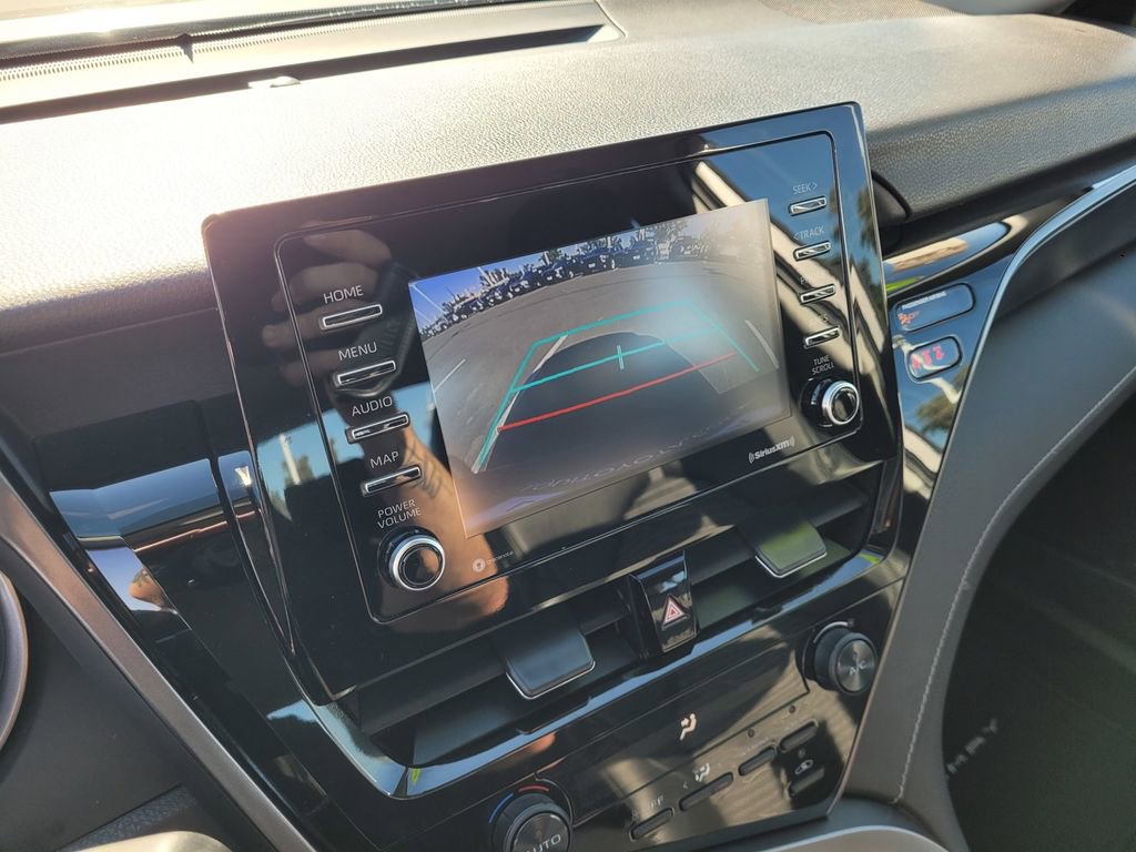 Used 2021 Toyota Camry SE image 13