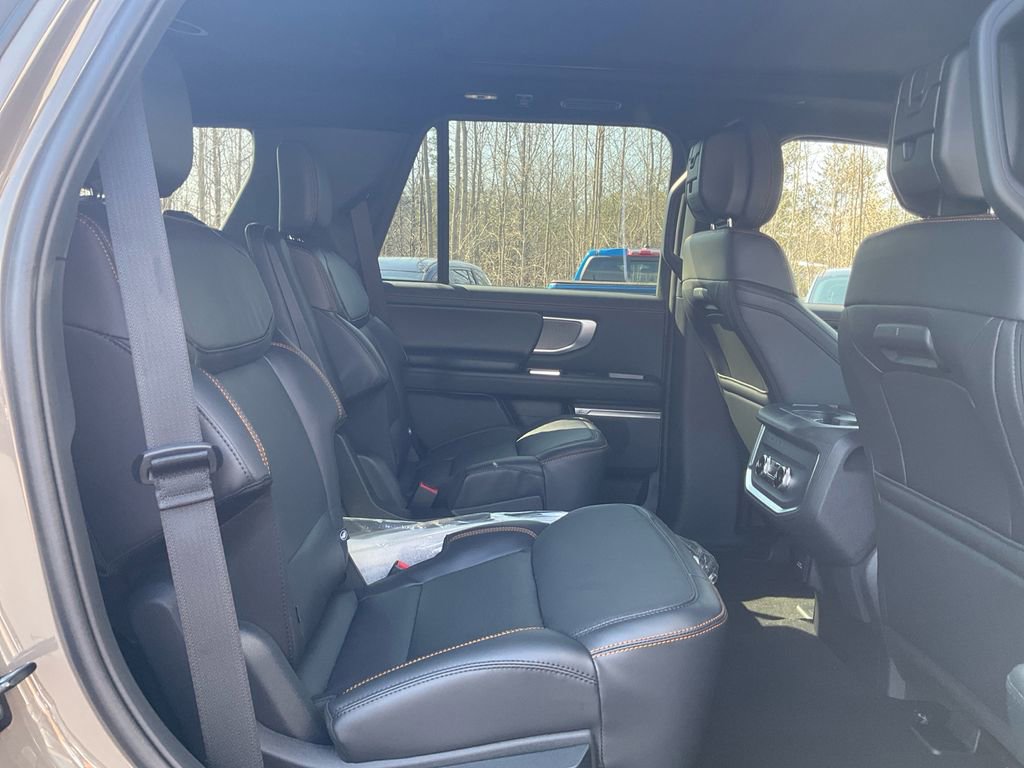 New 2026 Ford Expedition Tremor image 13