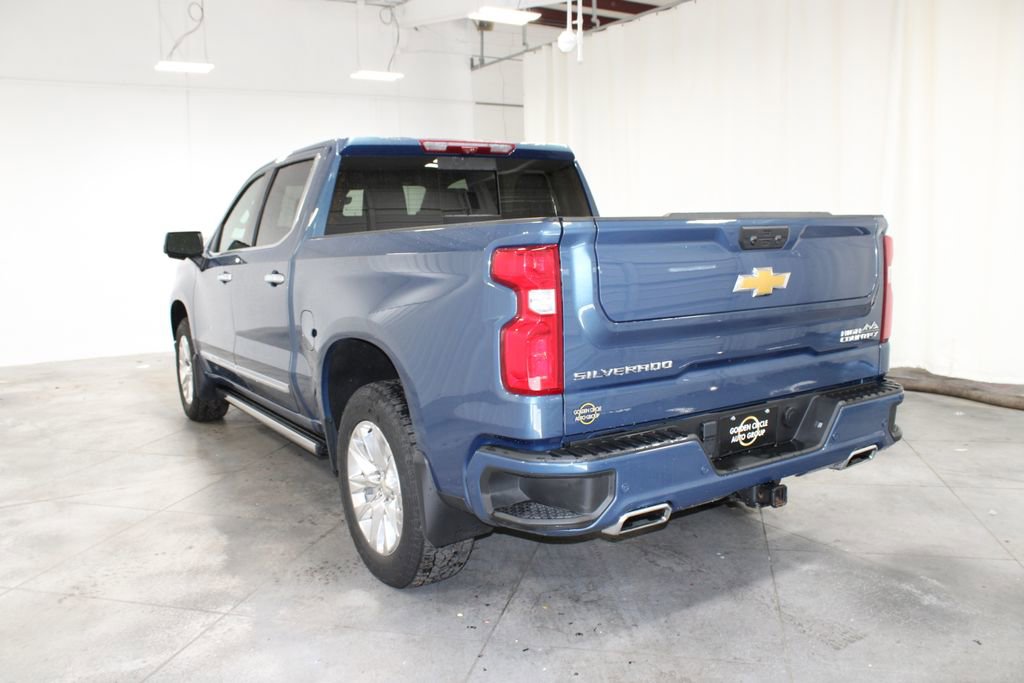 Used 2024 Chevrolet Silverado 1500 High Country w/ High Country Premium Package image 7