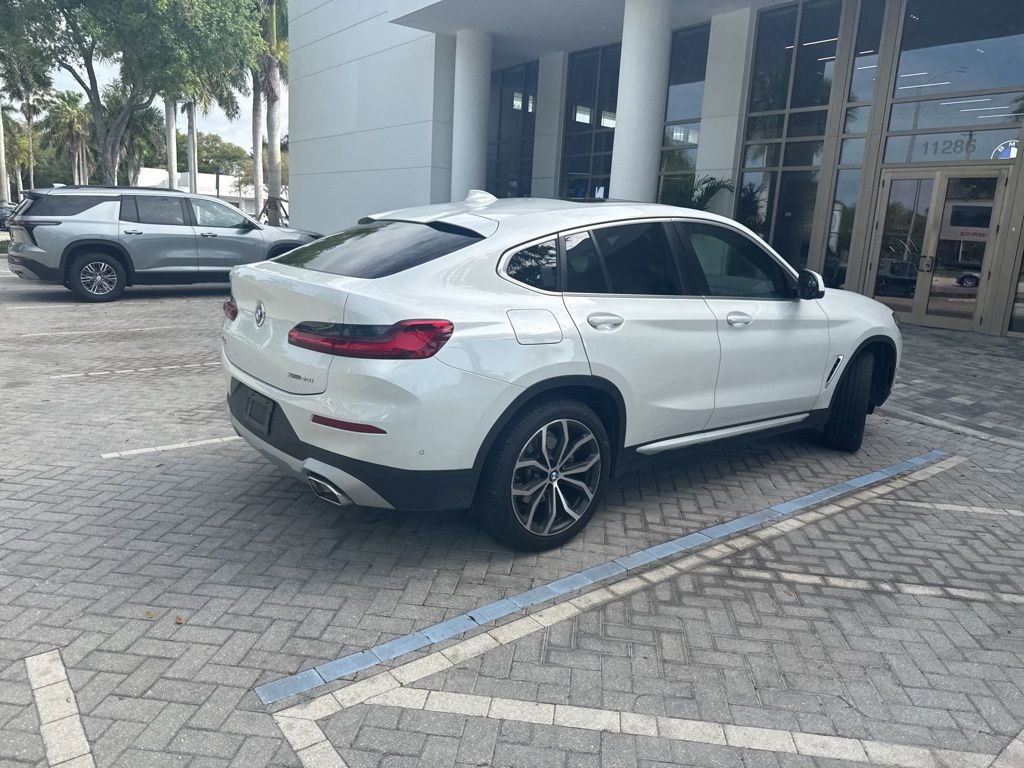 Certified 2023 BMW X4 xDrive30i w/ Premium Package image 24