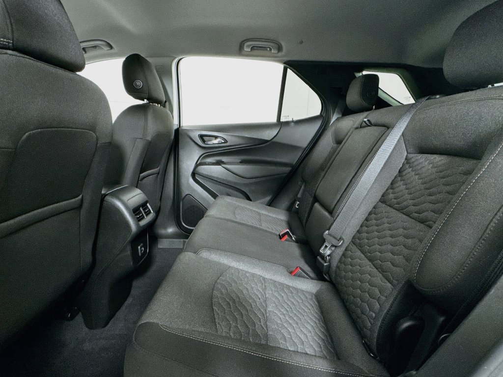 Used 2020 Chevrolet Equinox LT w/ LPO, Floor Liner Package AWD/4WD image 12