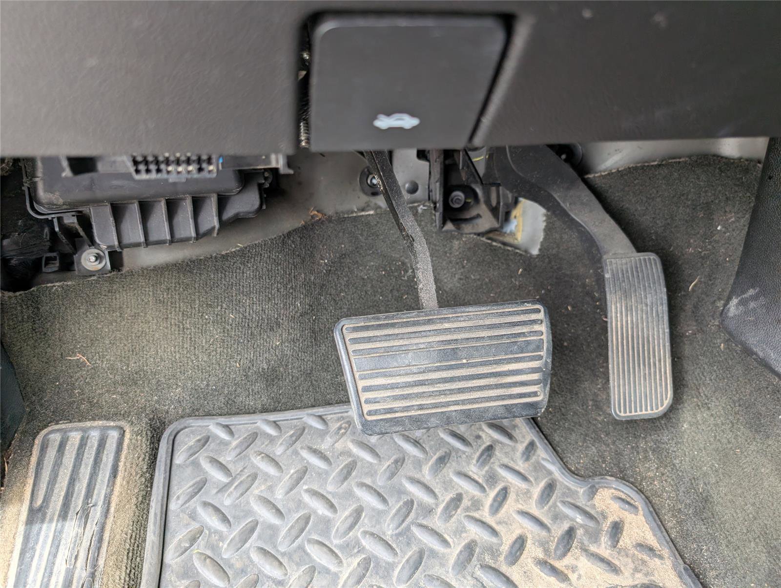 Used 2014 GMC Sierra 1500 SLE w/ SLE Value Package image 27