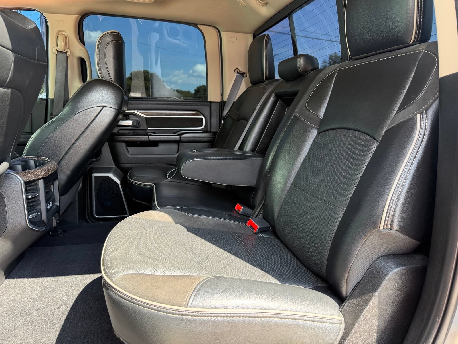Used 2021 RAM 3500 Laramie AWD/4WD image 20