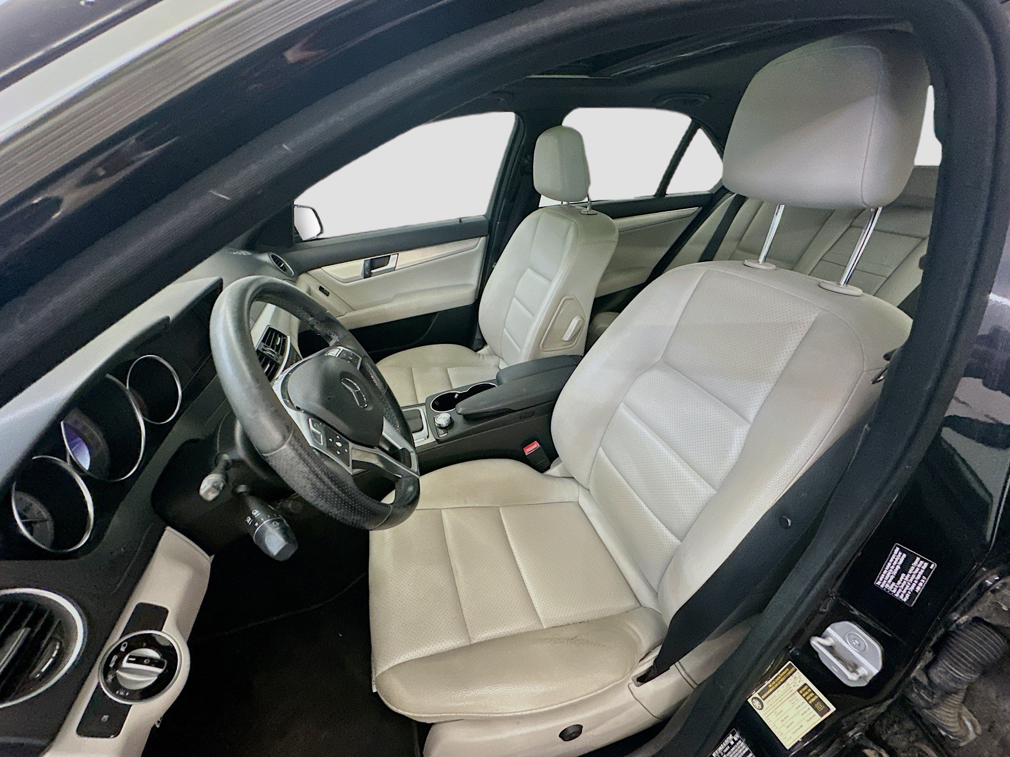 Used 2012 Mercedes-Benz C 300 4MATIC Sedan image 13