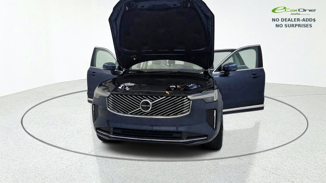 Used 2026 Volvo XC90 B6 Ultra AWD/4WD image 13