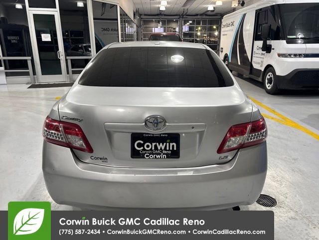 Used 2011 Toyota Camry LE FWD image 7
