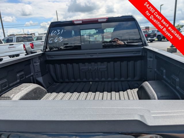 New 2026 GMC Sierra 1500 SLT AWD/4WD image 10