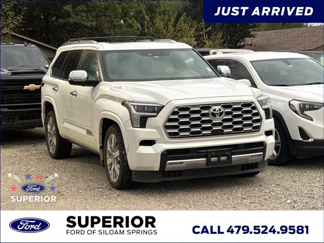 Used 2025 Toyota Sequoia Capstone AWD/4WD image 1