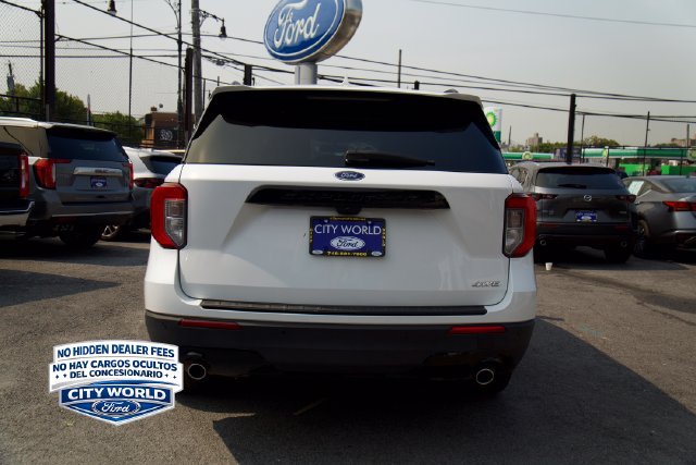 Certified 2022 Ford Explorer ST-Line AWD/4WD image 4
