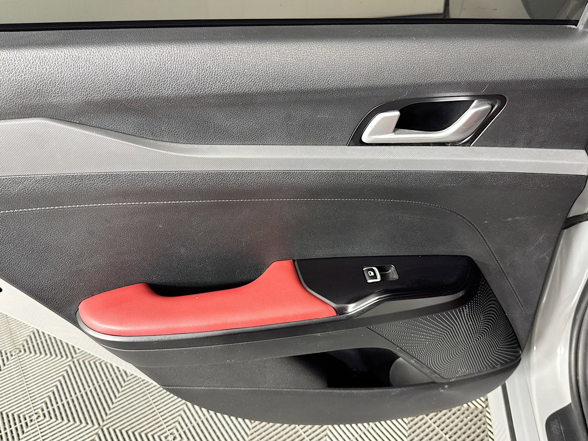 Used 2024 Kia K5 GT-Line w/ GT-Line Premium Package image 25