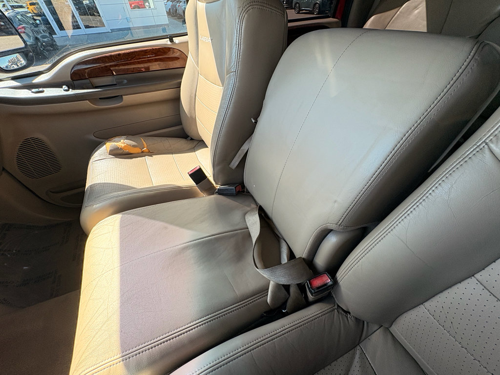 Used 2003 Ford F250 XLT image 25