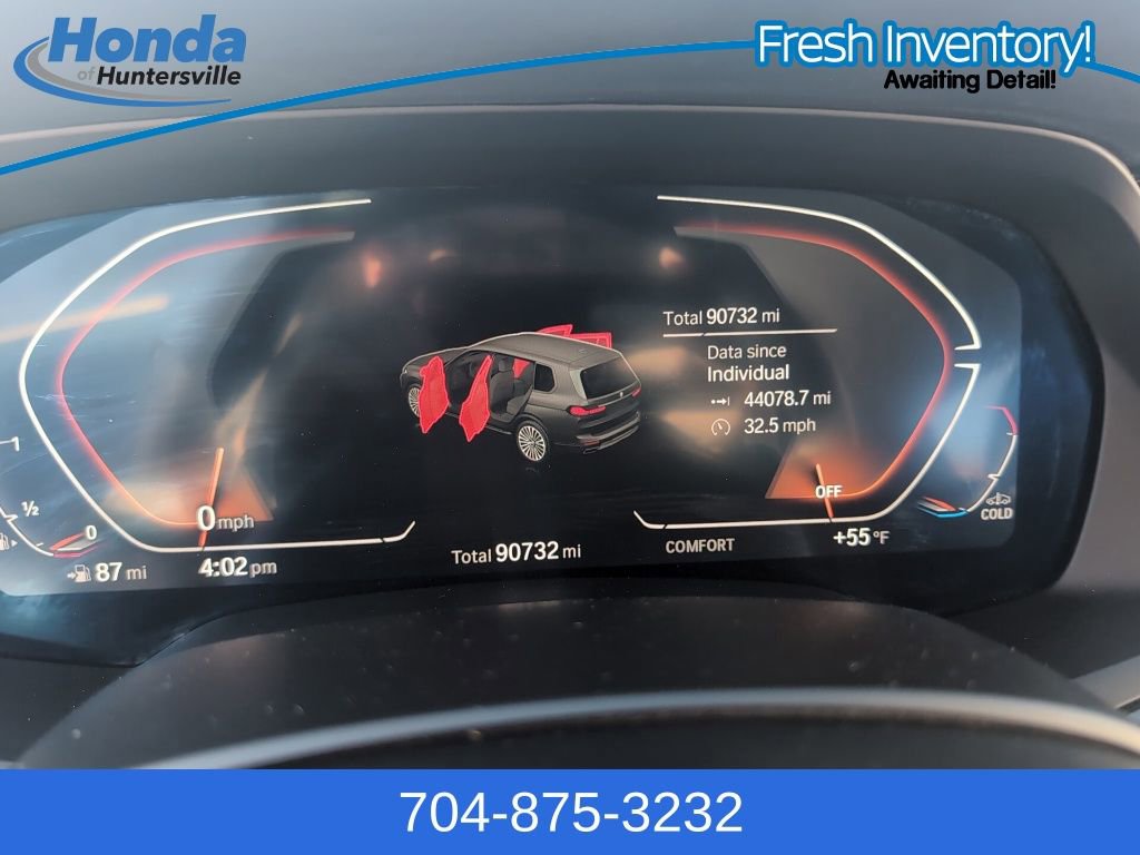 Used 2021 BMW X7 xDrive40i w/ Parking Assistance Package image 24