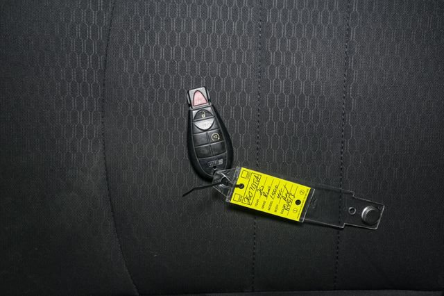 Used 2020 RAM 1500 Warlock w/ Electronics Group AWD/4WD image 36