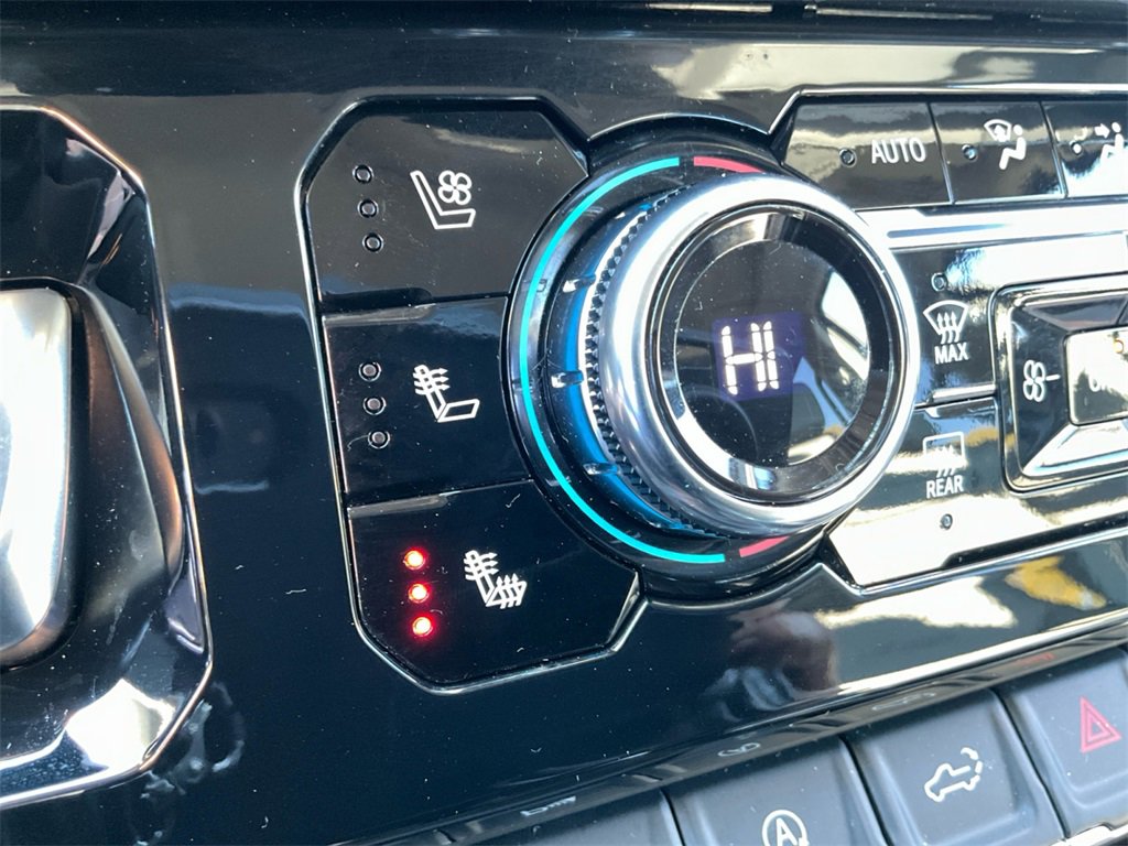 Used 2024 GMC Sierra 1500 Denali w/ Denali Reserve Package image 22