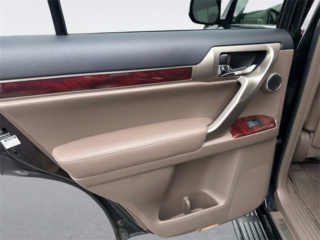 Used 2011 Lexus GX 460 image 13