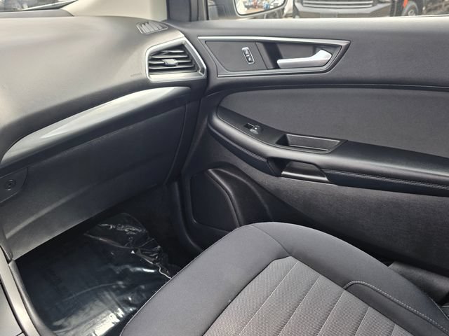 Used 2018 Ford Edge SE AWD/4WD image 23