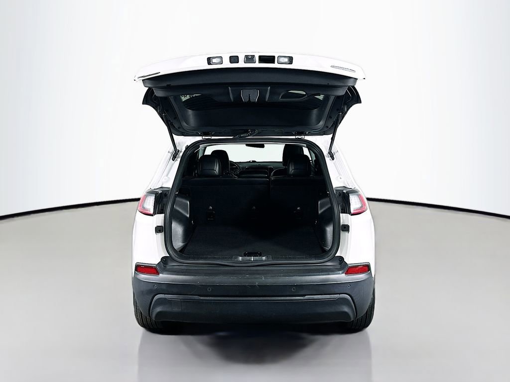 Used 2020 Jeep Cherokee Latitude Plus image 29