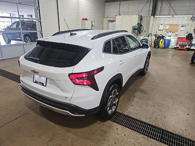 New 2026 Chevrolet Trax LT w/ Driver Confidence Package image 6