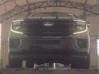 Used 2025 Ford Expedition Active AWD/4WD video 2