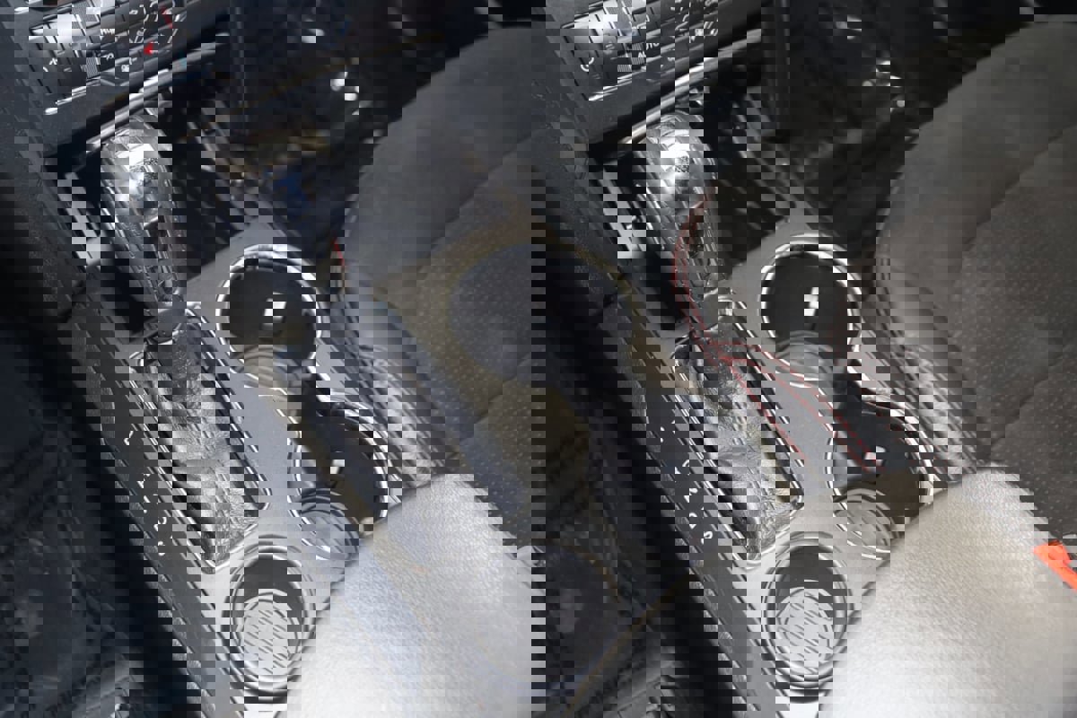 Used 2018 Ford Explorer XLT w/ Equipment Group 202A image 24