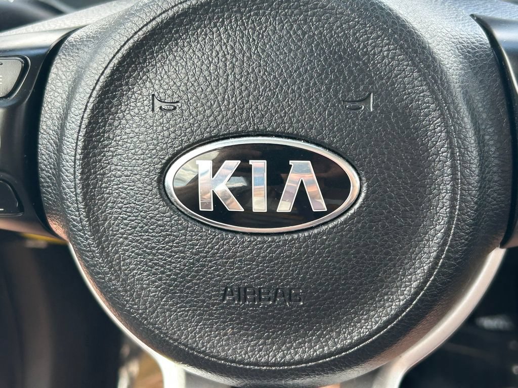 Used 2020 Kia Rio S FWD image 30