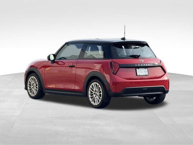 Certified 2025 MINI Cooper S image 7