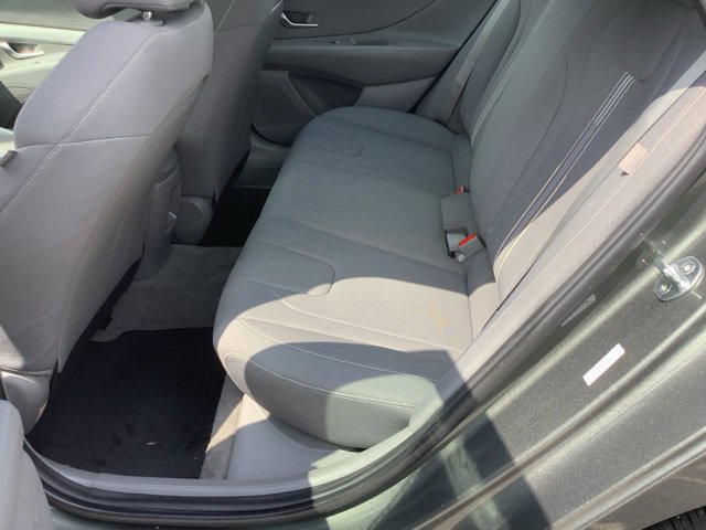 Certified 2024 Hyundai Elantra SEL FWD image 12